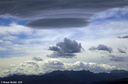 Altocumulus Lenticulaire prouvant bien l'effet de Foehn du matin au pied des Pyrénées