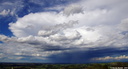 Les averses donneront naissance à un orage se dirigeant vers le Nord-Est. Voici l'arrière de l'orage. Photo prise sur les hauteurs d'Arhansus à 18h04